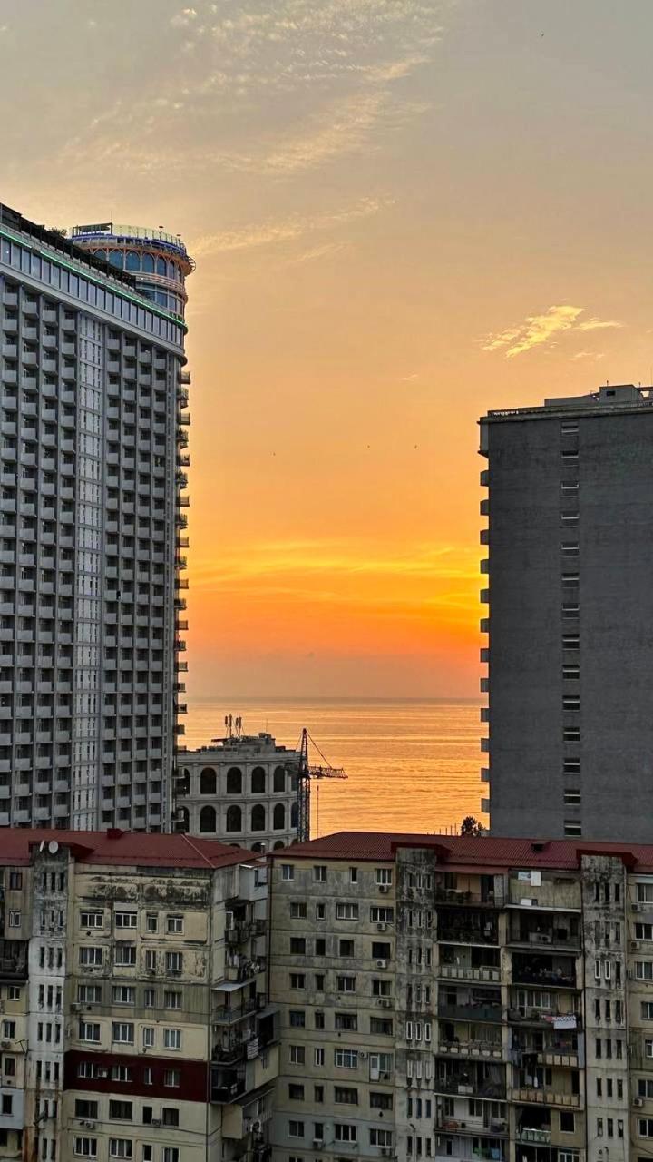 Appartamento Pirosmani 18D, 14 Floor Batumi Esterno foto